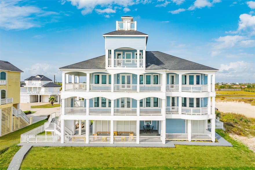 12207 Hershey Beach, Galveston, Texas