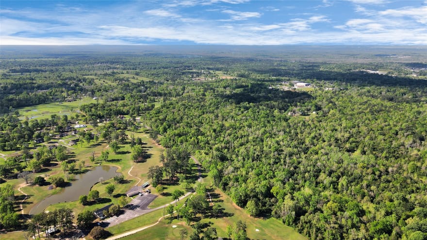 938 Minglewood Road, Liberty, Texas