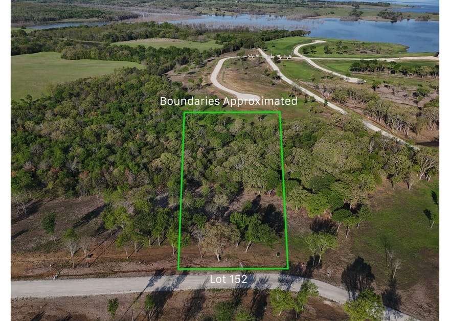 254 Timberland Heights, Windom, Texas
