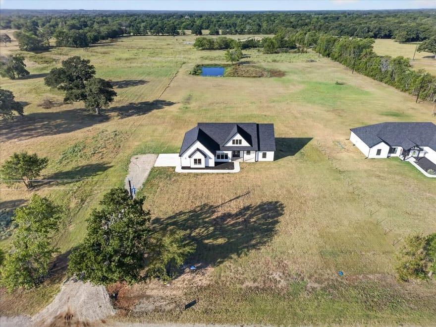 697 Vz Cr 3717, Edgewood, Texas