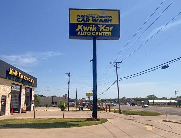 1828 N Main Street, Cleburne, Texas