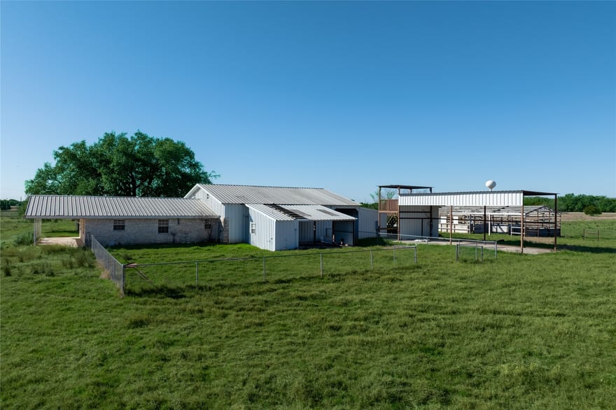 6862 Fm 2484, Salado, Texas