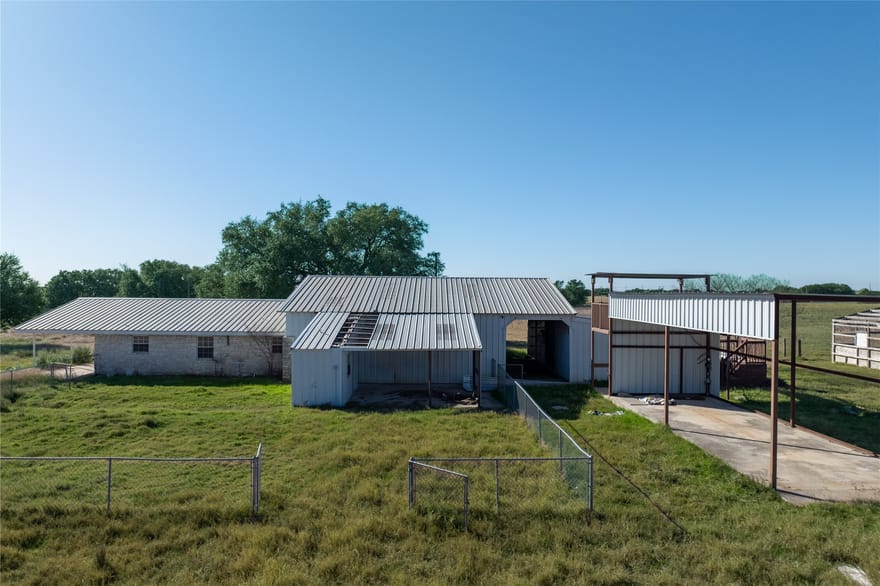 6862 Fm 2484, Salado, Texas