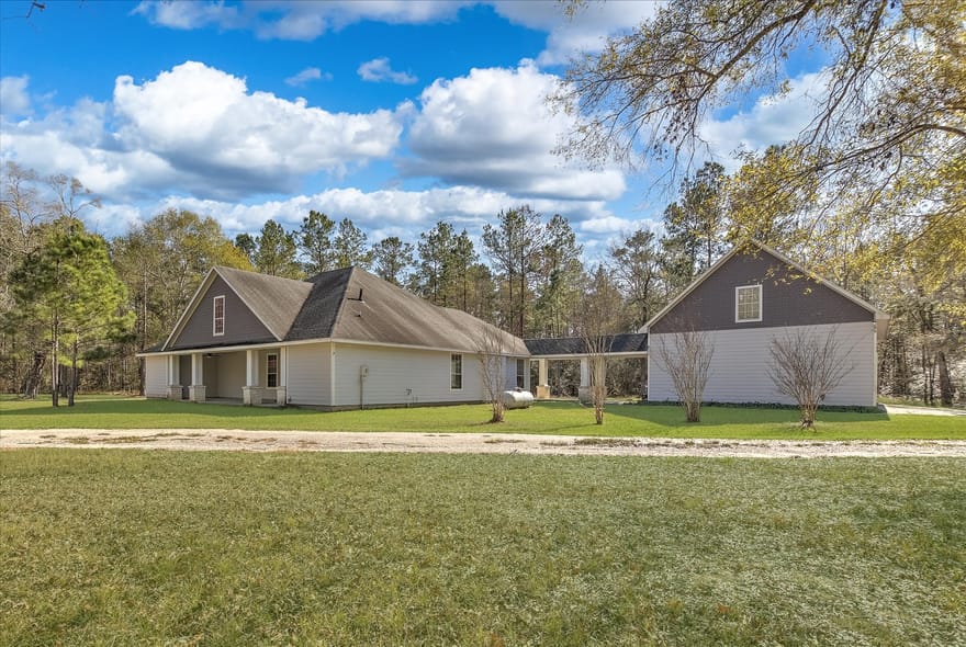 2501 Fm 1008, Dayton, Texas
