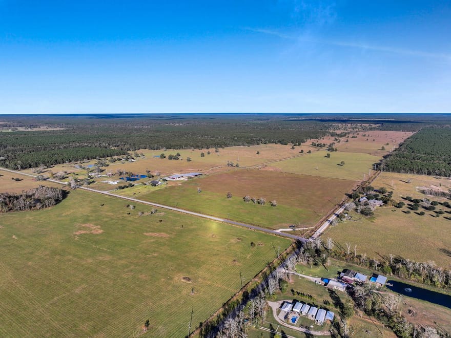 TBD County Road 2058, Hull, Texas