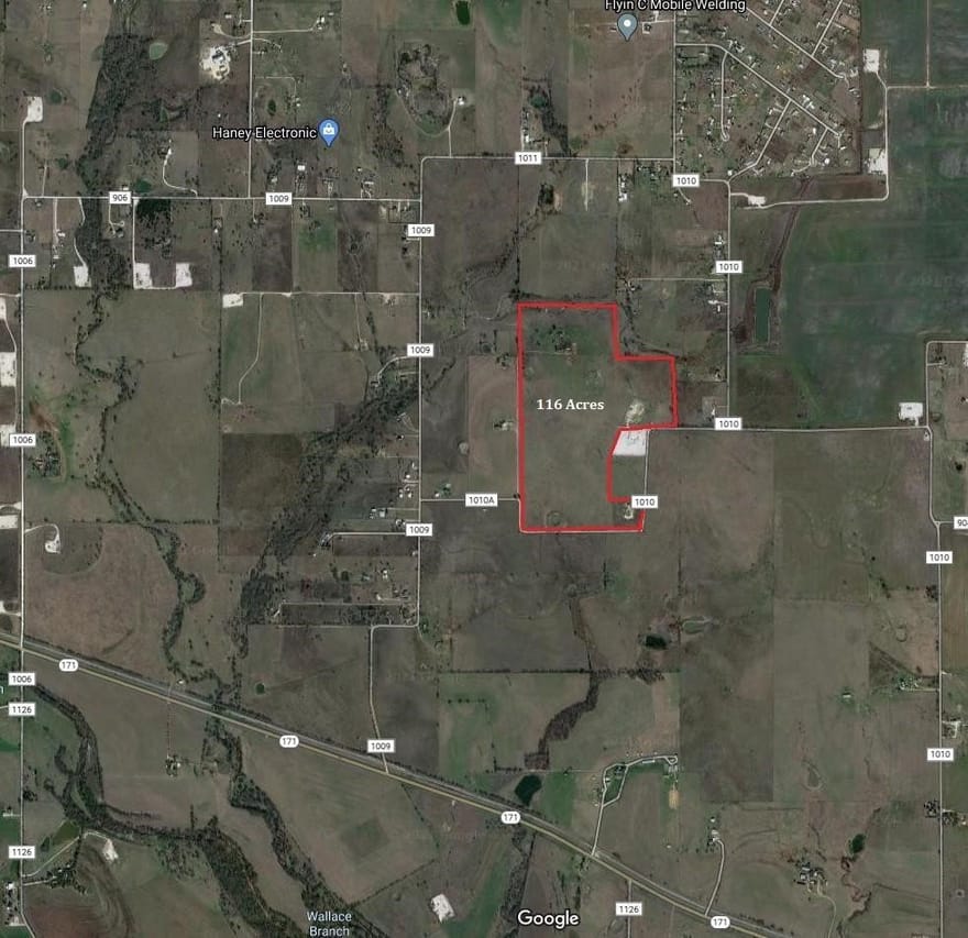 4748 County Rd 1010, Joshua, Texas