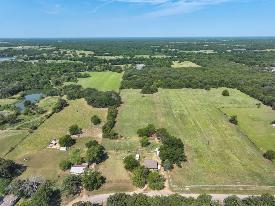 Vz County Rd 1810, Grand Saline, Texas