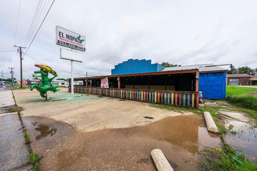 1203 Goodnight Boulevard, Wills Point, Texas