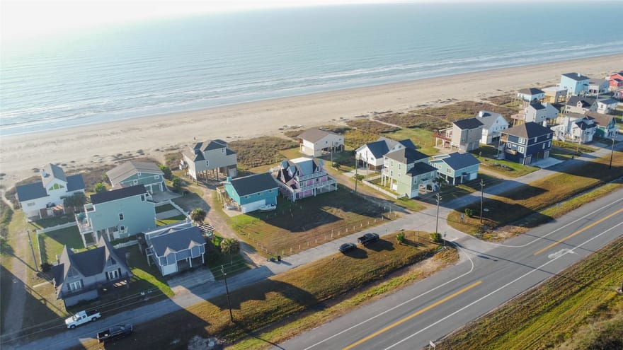 21239 Gulf Drive, Galveston, Texas
