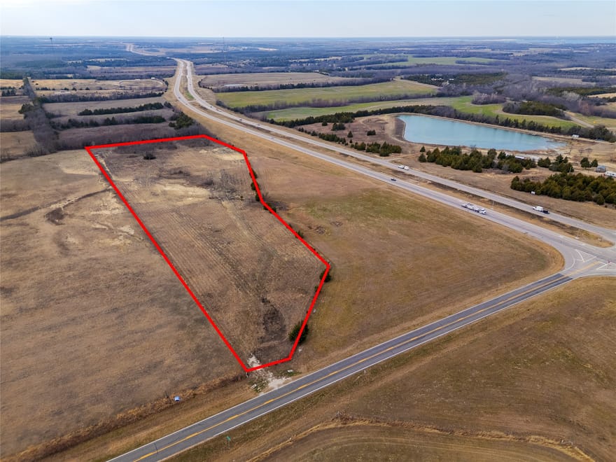 18528 E Fm 1396, Windom, Texas