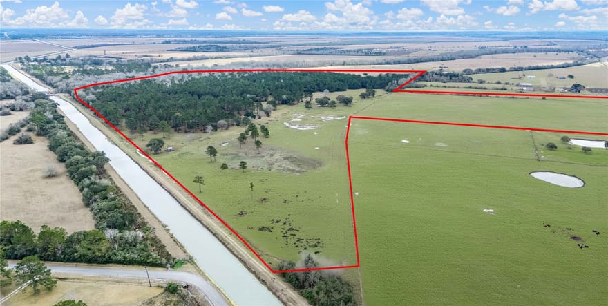 126 Acres @ Highway 61, Devers, Texas