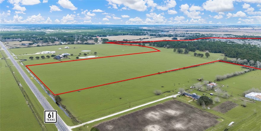126 Acres @ Highway 61, Devers, Texas