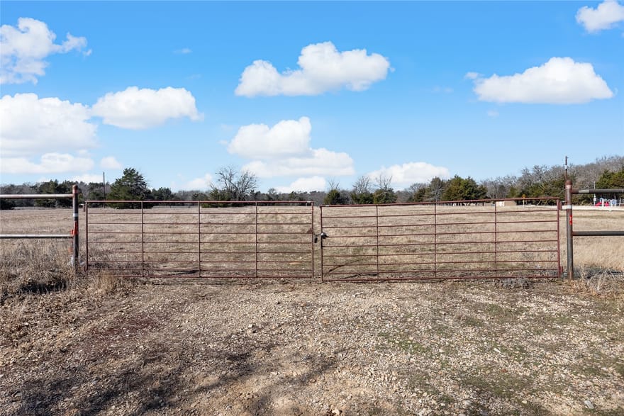 37.3 ac Cr 1130, Cumby, Texas