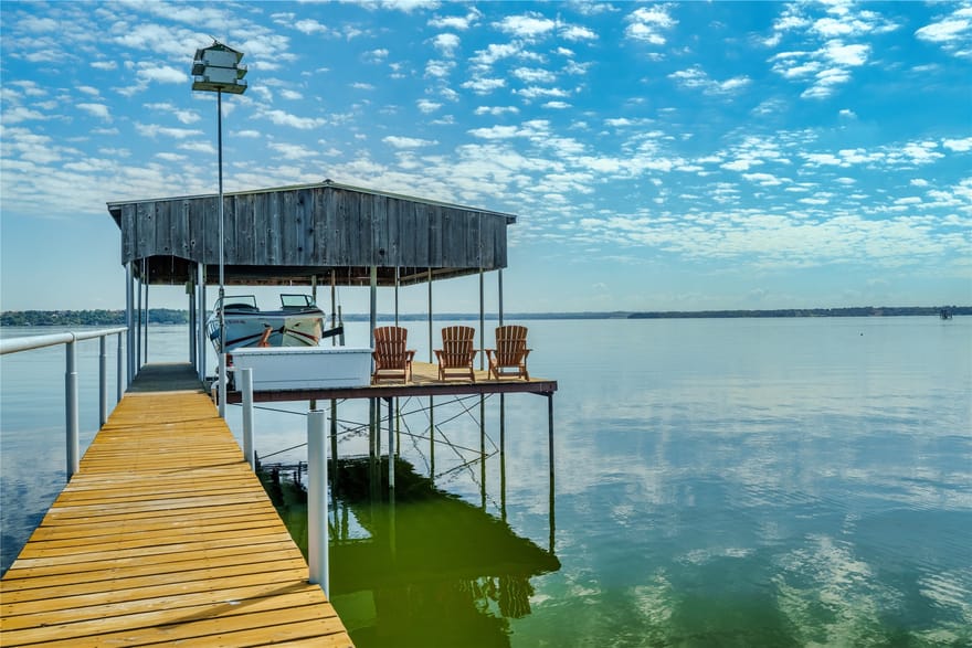 218 N Broadway Road, Azle, Texas