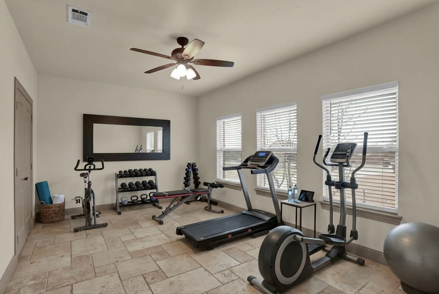 231 Orduna Street, Trenton, Texas