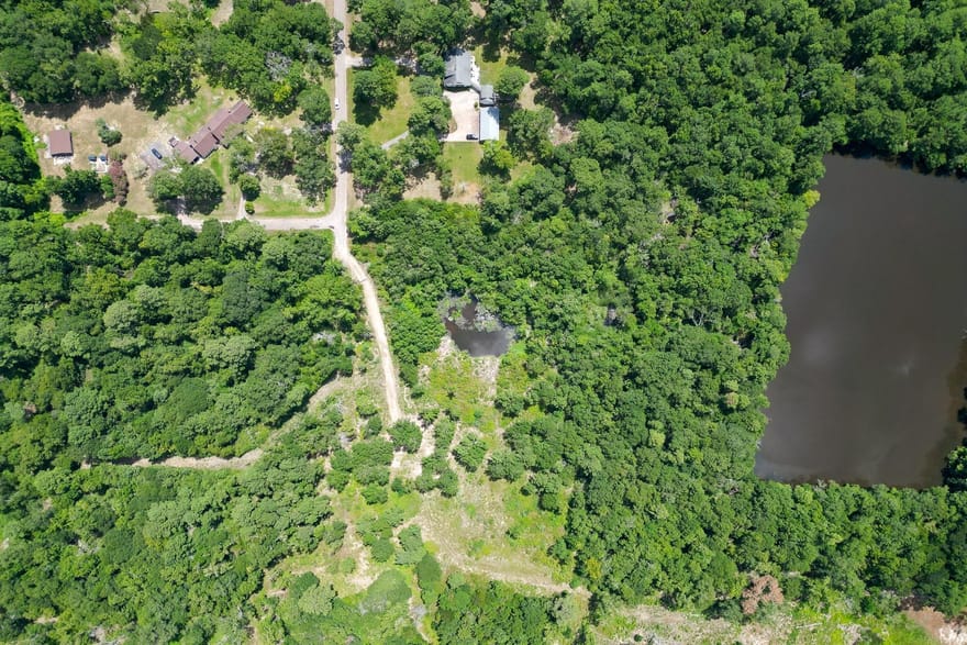 215 Garden West Road, Conroe, Texas