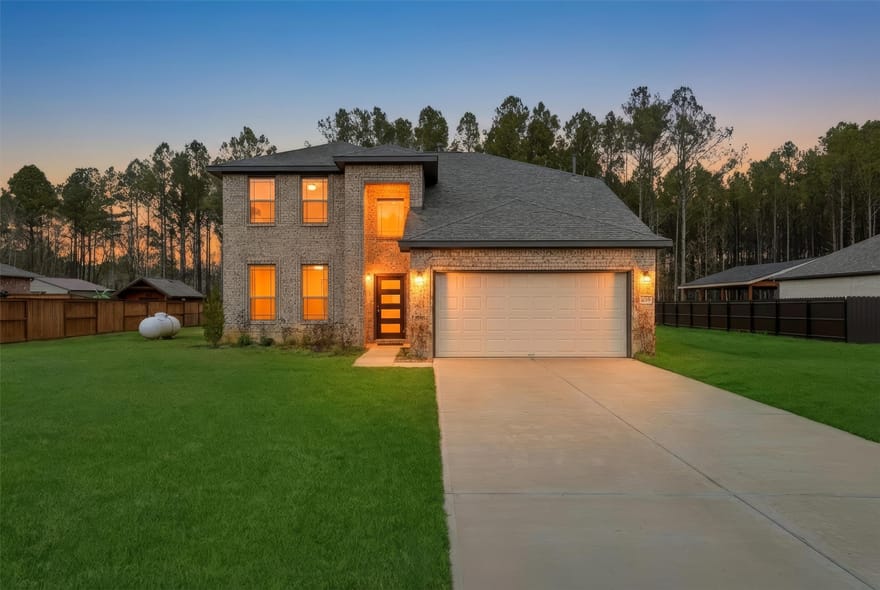 1229 Road 66112, Dayton, Texas