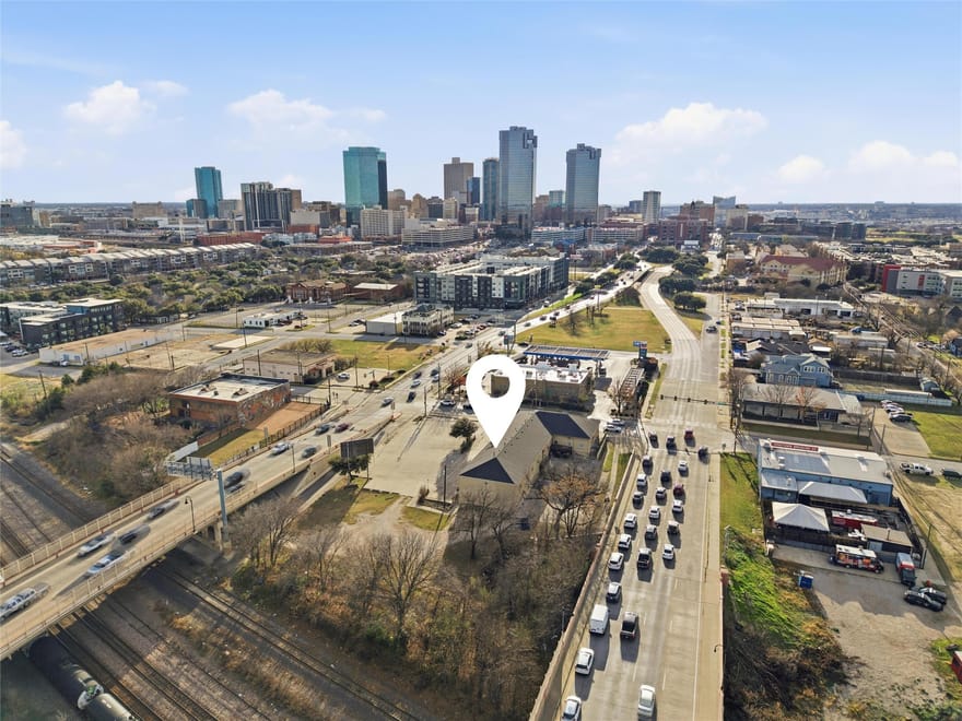 1301 E Weatherford Street, Fort Worth, Texas