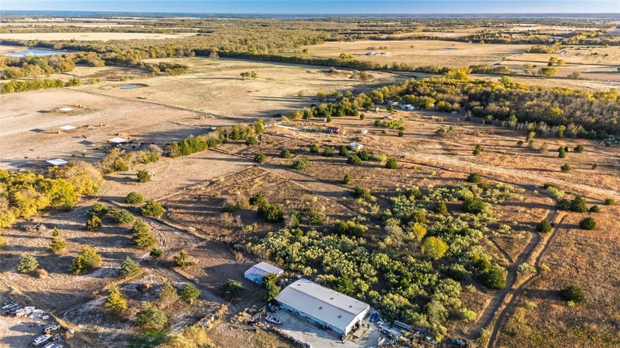 2585 Cr 2130, Cooper, Texas