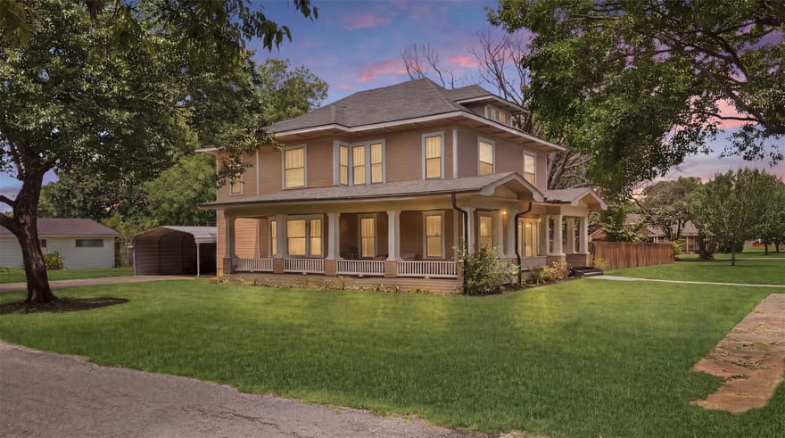 901 N Main Street, Leonard, Texas
