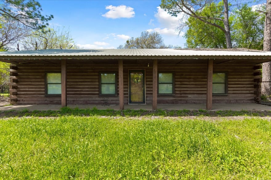 800 County Road 426, Cleburne, Texas