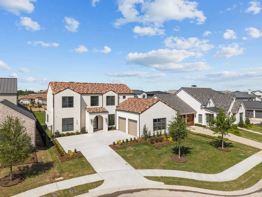 9724 Latour Court, Fort Worth, Texas