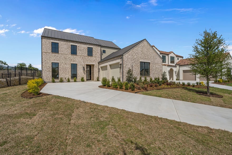 9728 Latour Court, Fort Worth, Texas