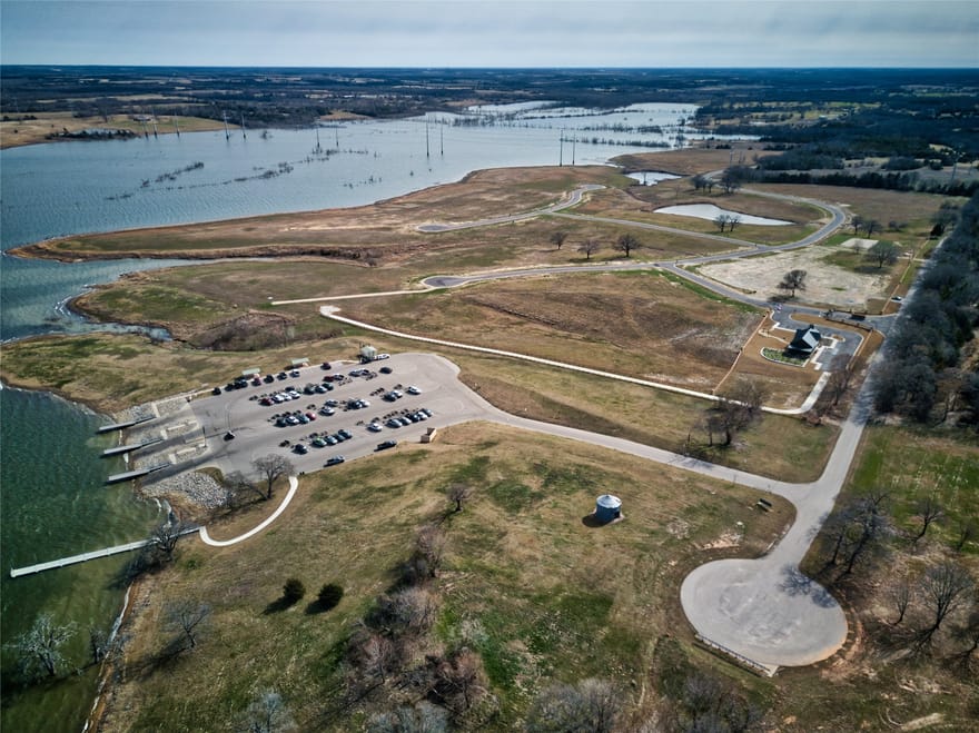 27 Crystal Cove, Dodd City, Texas