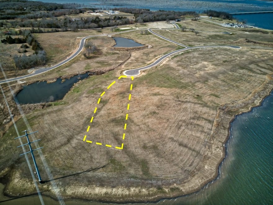 27 Crystal Cove, Dodd City, Texas
