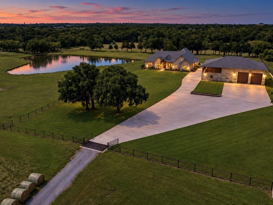 790 Bones Chapel Road, Whitesboro, Texas