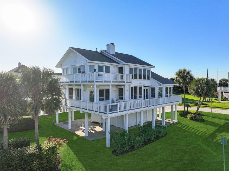 14407 Spyglass Circle, Galveston, Texas