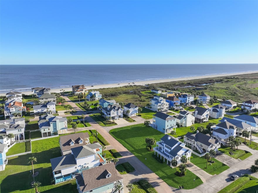 14407 Spyglass Circle, Galveston, Texas