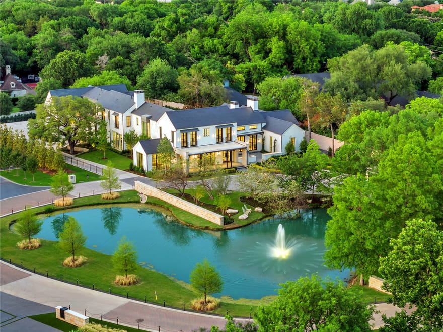 5531 Walnut Hill Lane, Dallas, Texas