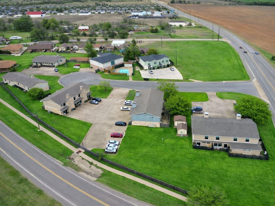1403 Courtney Place, Cleburne, Texas