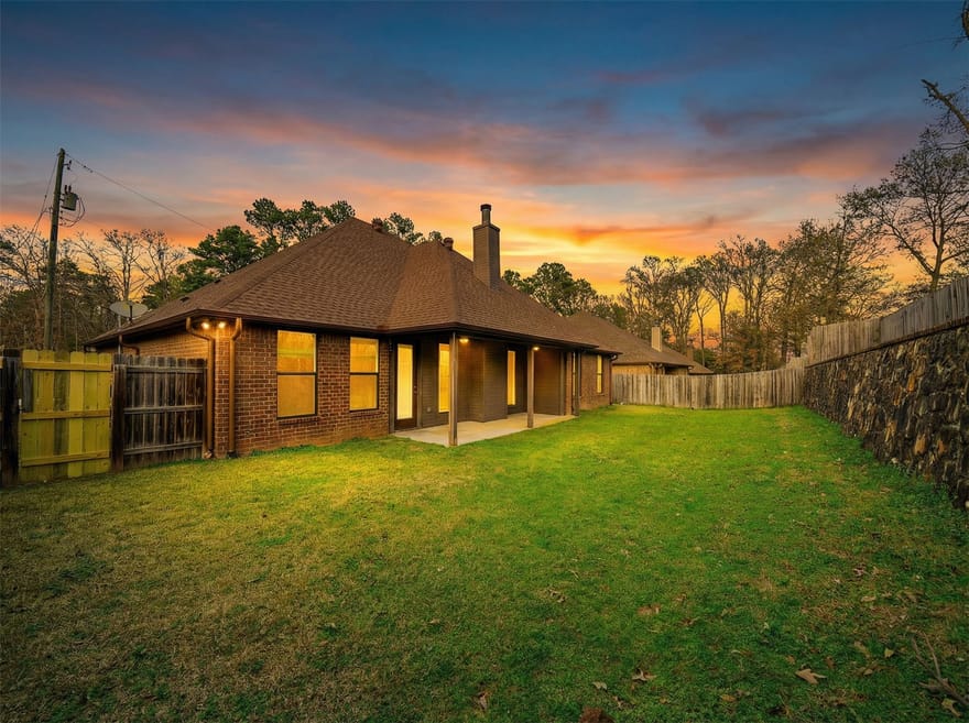 2114 W Hawkins Parkway, Longview, Texas