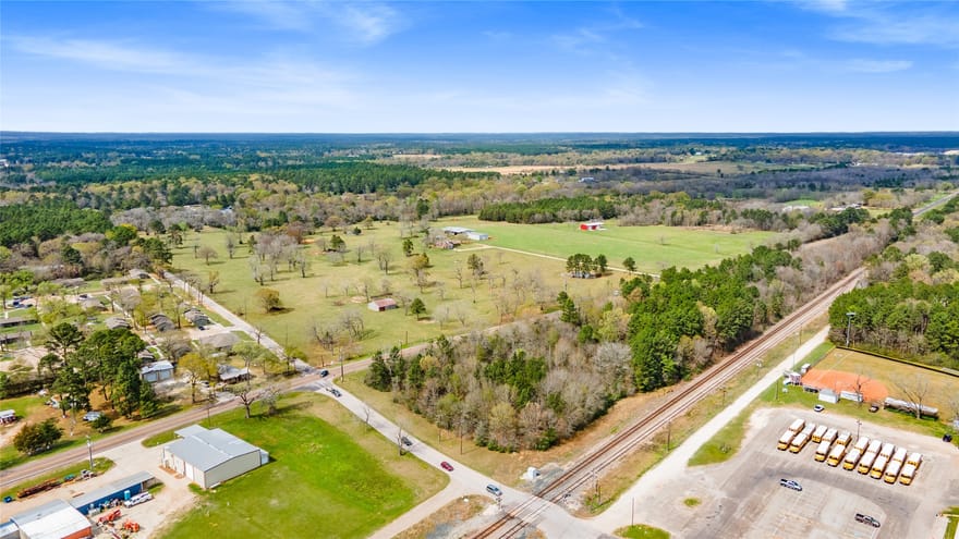 9192 State Highway 75, New Waverly, Texas