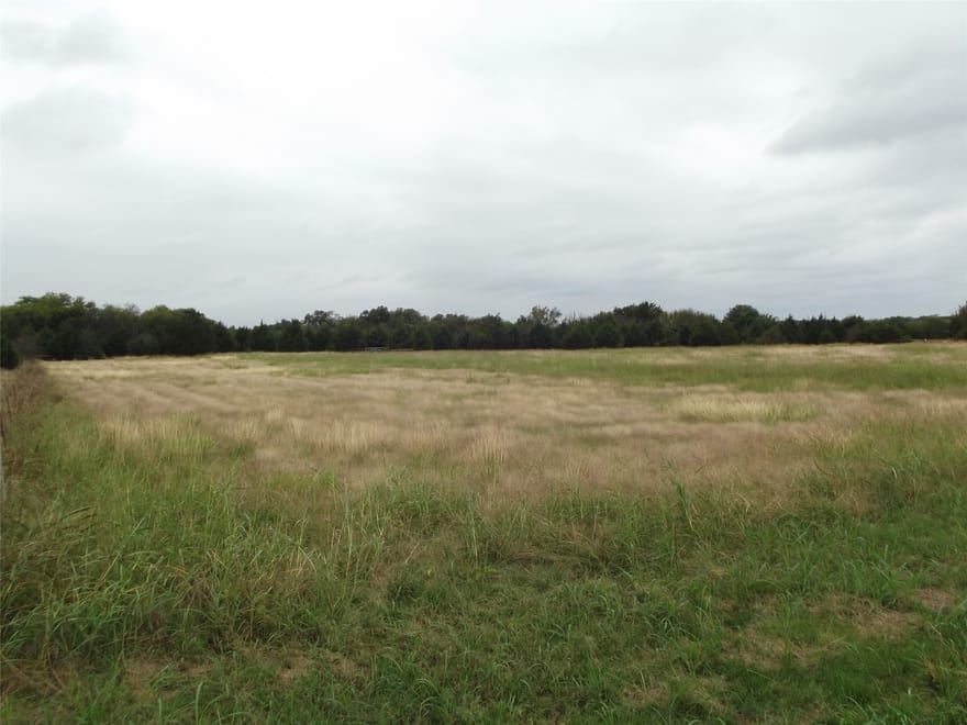 501 S Ray Roberts Parkway, Tioga, Texas