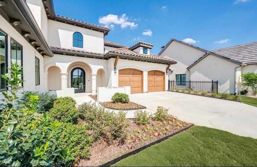 9624 Latour Lane, Fort Worth, Texas