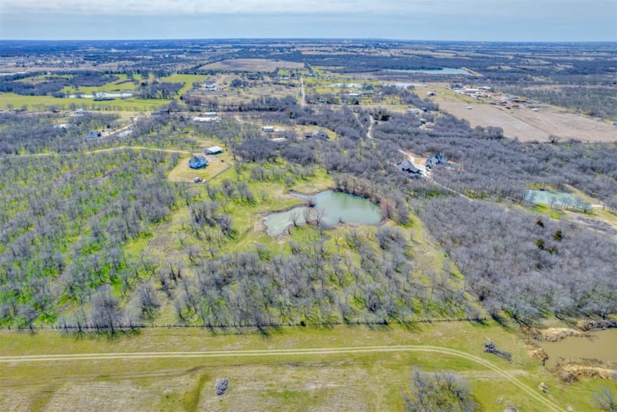 261 Vickie Lane, Gunter, Texas
