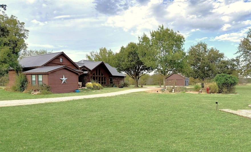 10794 Fm 2159, Calvert, Texas