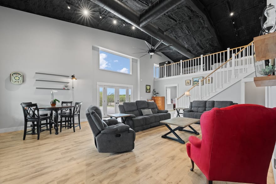 420 Overlook Drive, Cleburne, Texas