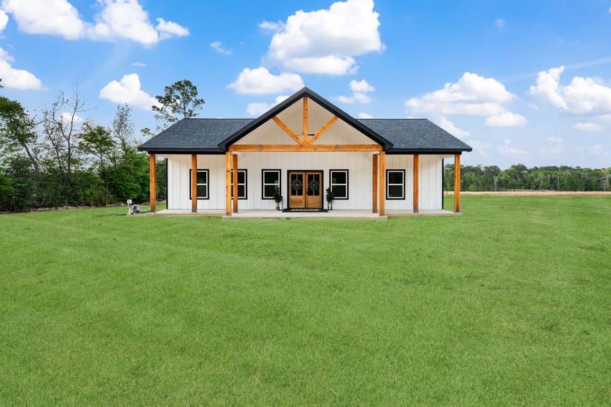 1523 County Road 2184, Cleveland, Texas
