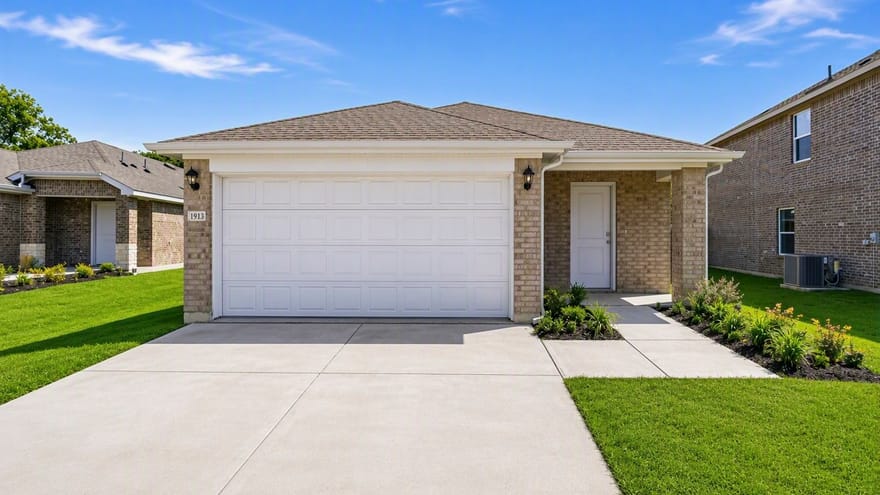 1913 Glory Drive, Bonham, Texas