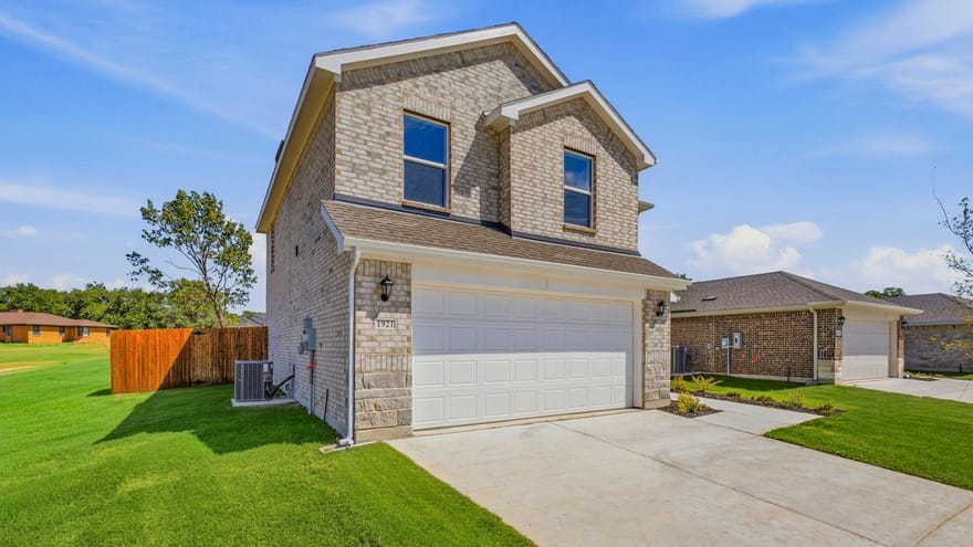 1921 Glory Drive, Bonham, Texas