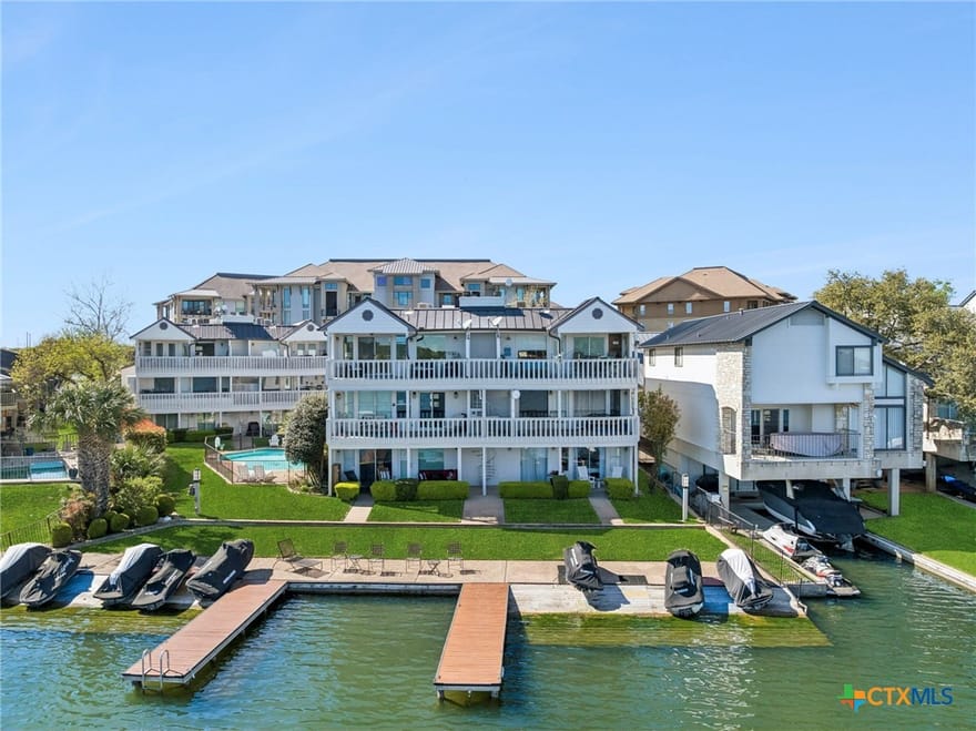 101 Island Drive, Horseshoe Bay, Texas