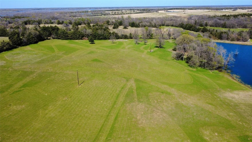 884 County Road 2900, Dodd City, Texas
