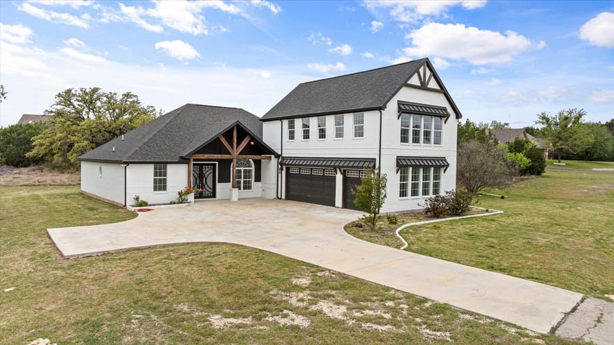 2902 Davis Road, Granbury, Texas