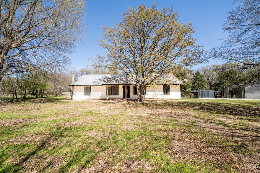 220 County Road 4577, Sulphur Springs, Texas