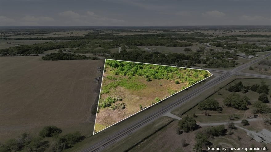 2114 Fm 933, Aquilla, Texas