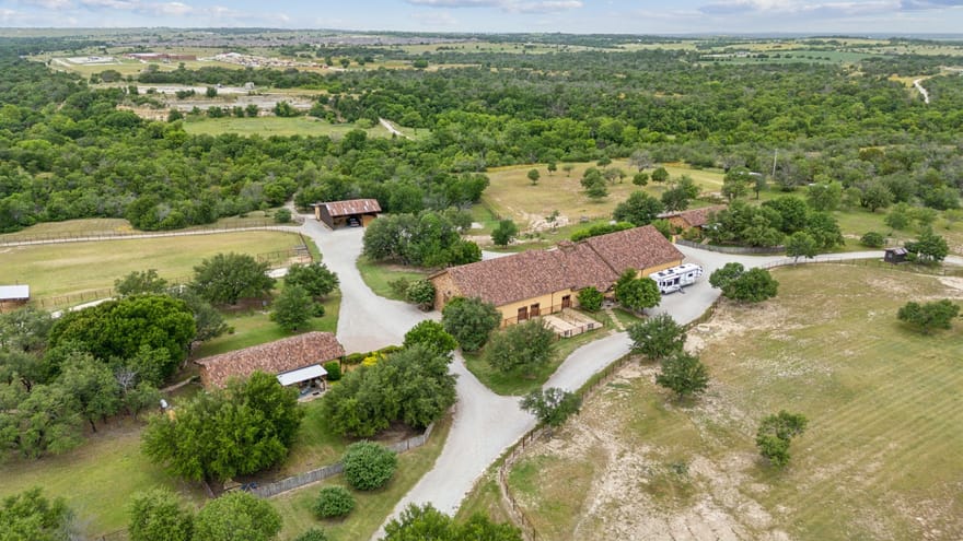 319 Verna Trail, Fort Worth, Texas